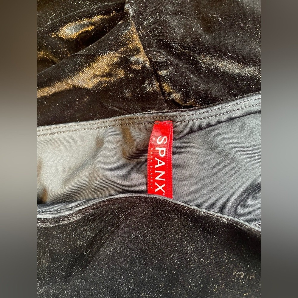Spanx Velvet Shine Black And Gold Leggings, Size Small, Sparkle Shimmer Party - Picture 6 of 8